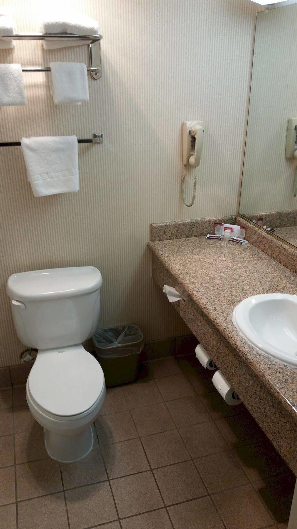 Surestay Hotel By Best Western Castro Valley Bagian luar foto
